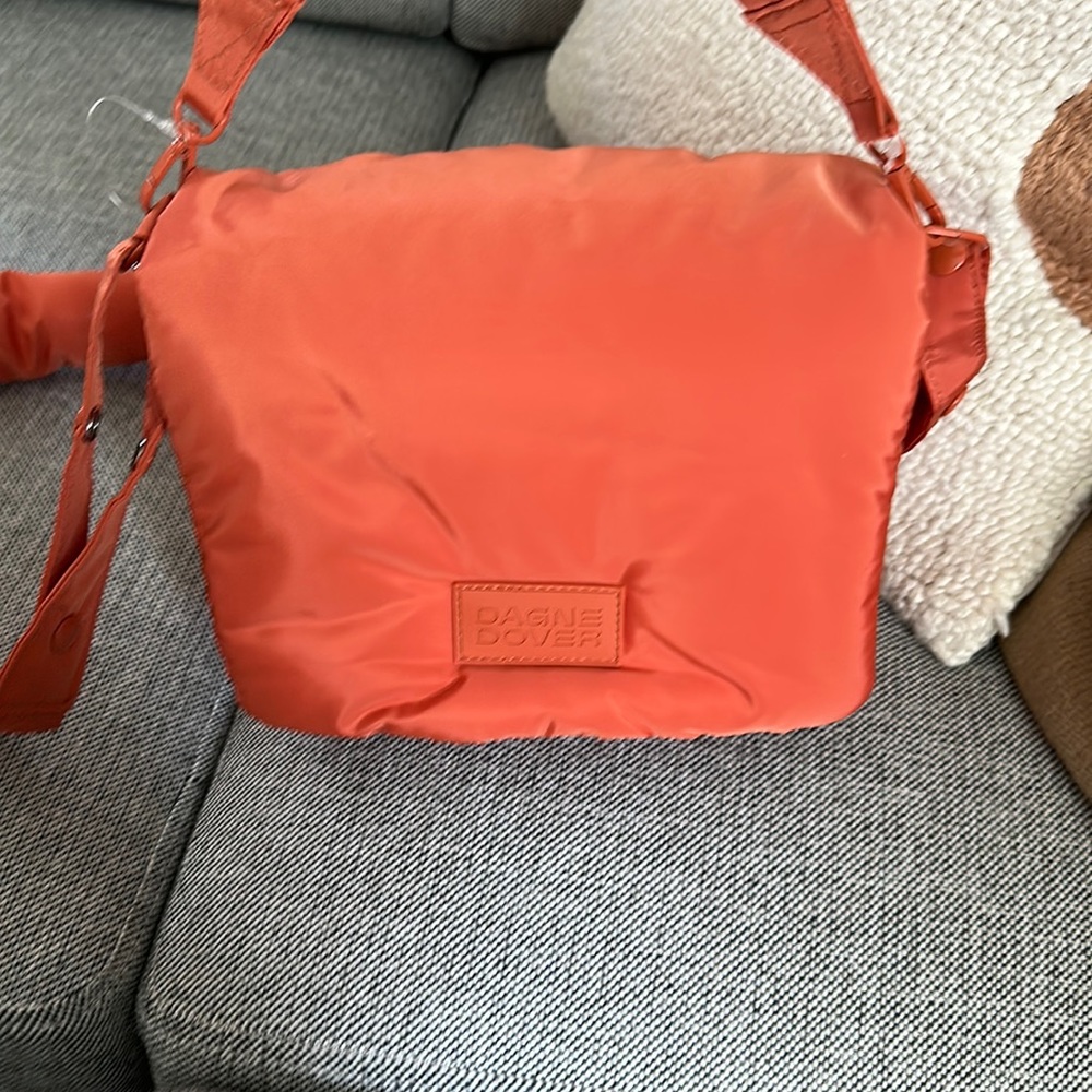 Brand new Dagne Dover Kitty Crossbody Cayote